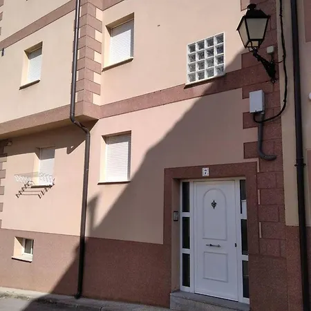 Apartament Spacious In 90 M² Pets Allowed *