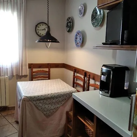 Apartament Spacious In 90 M² Pets Allowed