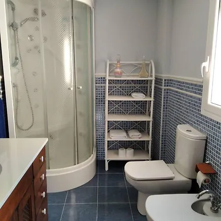 Spacious In 90 M² Pets Allowed *