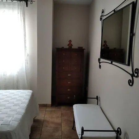 Apartament Spacious In 90 M² Pets Allowed