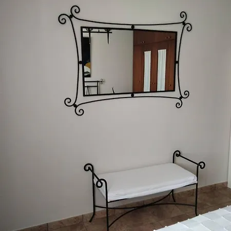 Spacious In 90 M² Pets Allowed *